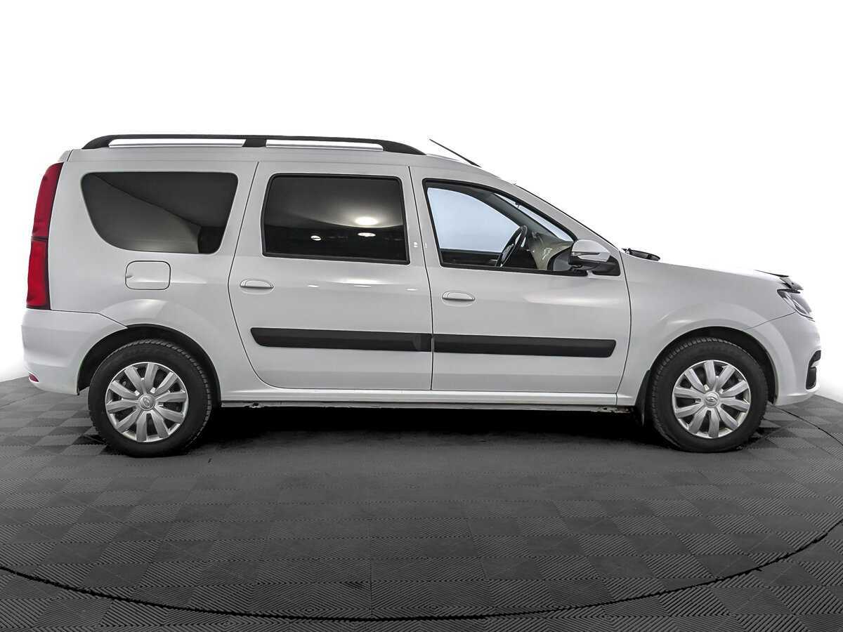 Б/У Лада (ВАЗ) Ларгус 2021 года. Фото: #3