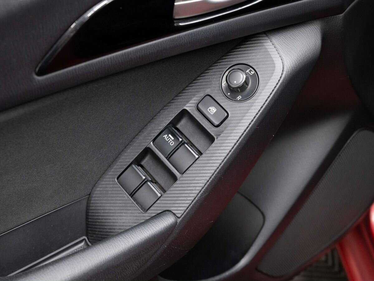 Б/У Мазда 3 2014 года. Фото: #16