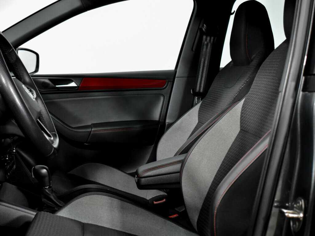 Б/У Фольксваген Поло 2021 года. Фото: #9