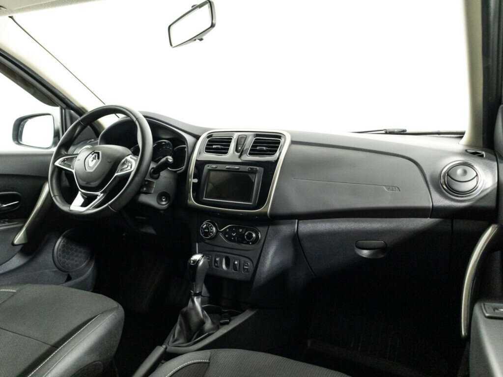 Б/У Рено Логан 2021 года. Фото: #8