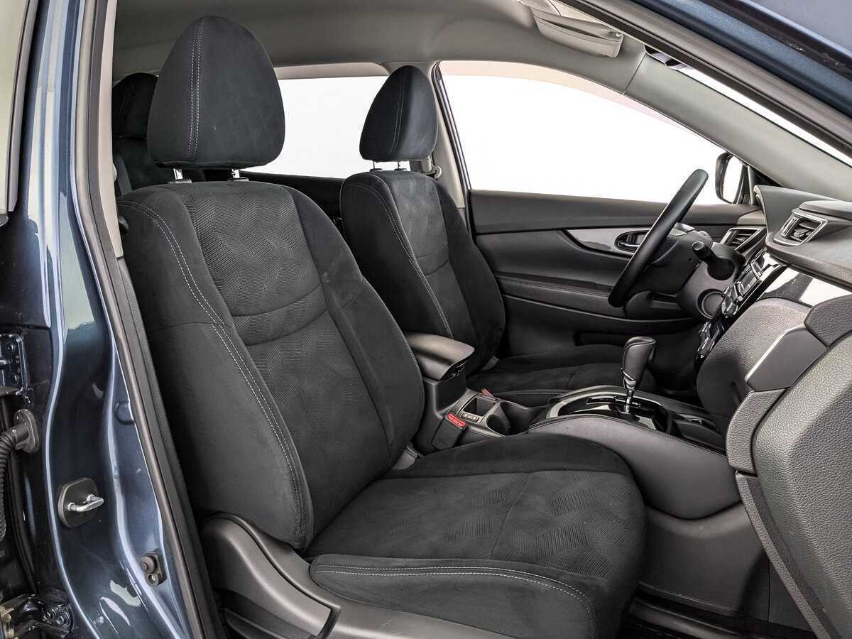 Б/У Ниссан Икс-Трейл 2016 года. Фото: #22