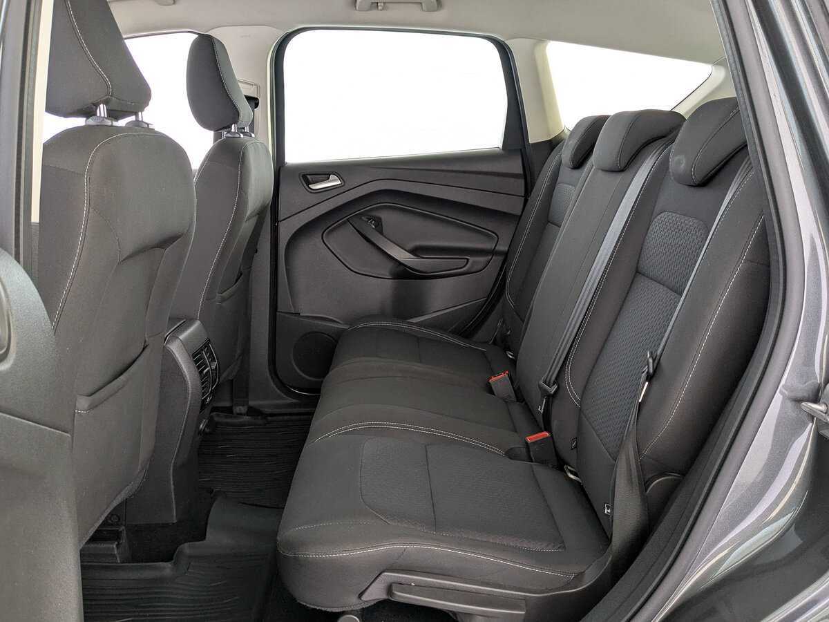 Б/У Форд Куга 2018 года. Фото: #17