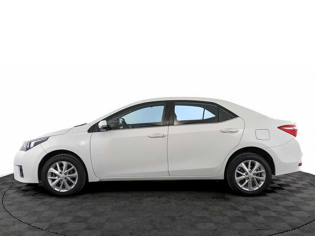 Б/У Тойота Королла 2014 года. Фото: #7