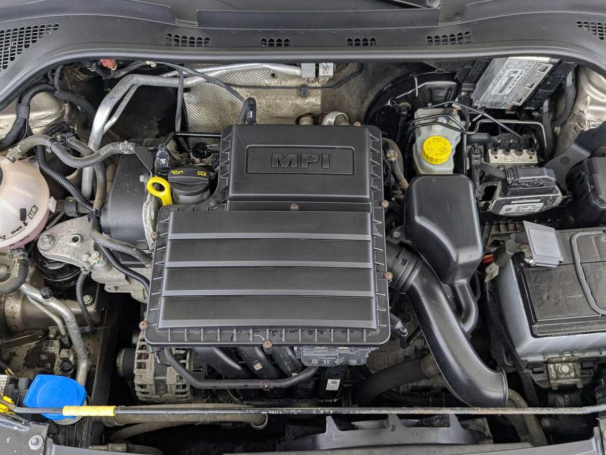 Б/У Фольксваген Поло 2020 года. Фото: #8