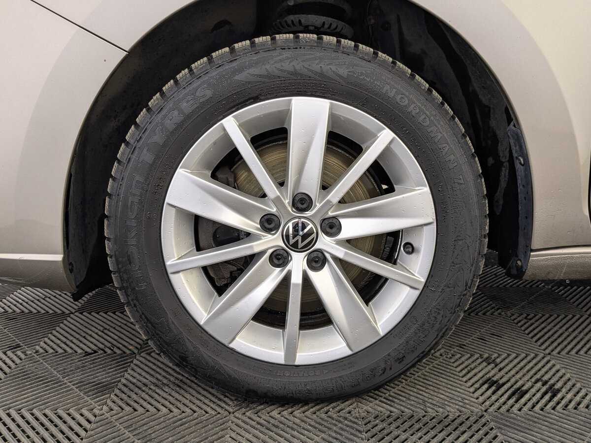 Б/У Фольксваген Поло 2020 года. Фото: #11