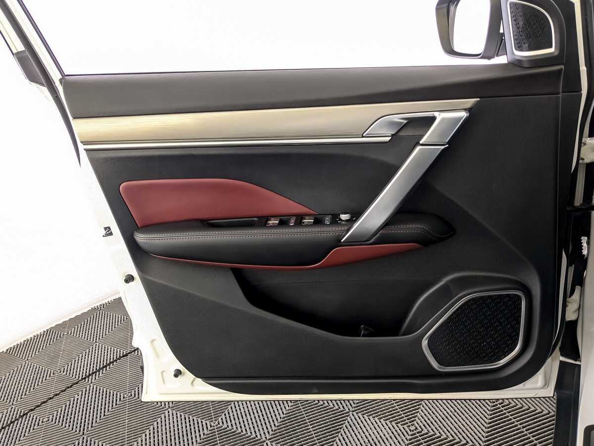 Б/У Джили Кулрэй 2022 года. Фото: #16