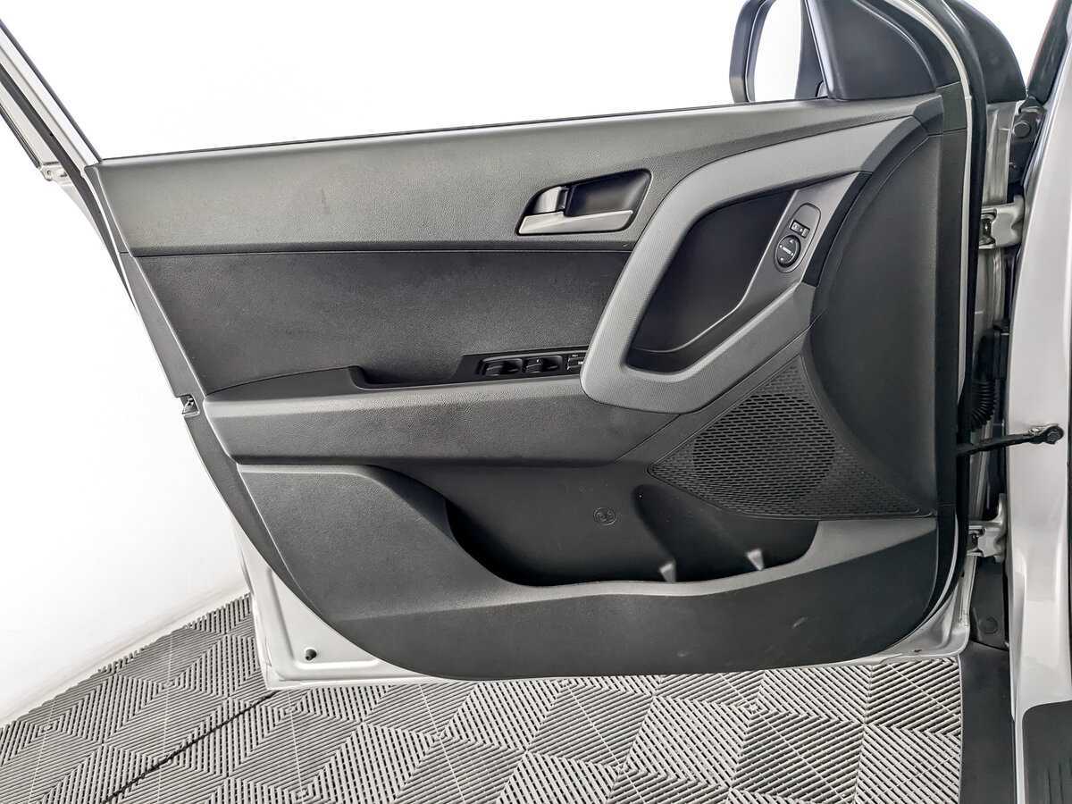 Б/У Хендай Крета 2017 года. Фото: #18