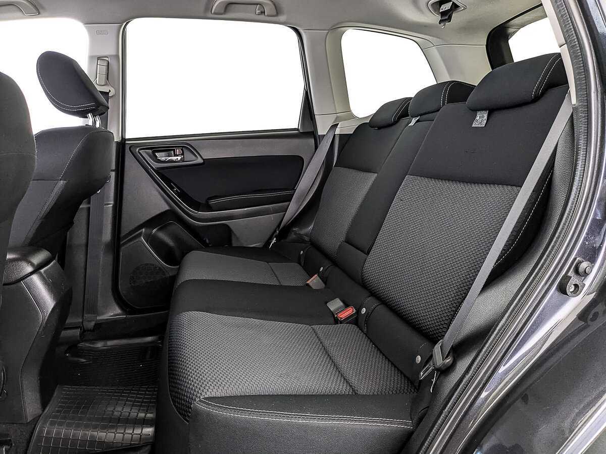 Б/У Субару Форестер 2013 года. Фото: #11