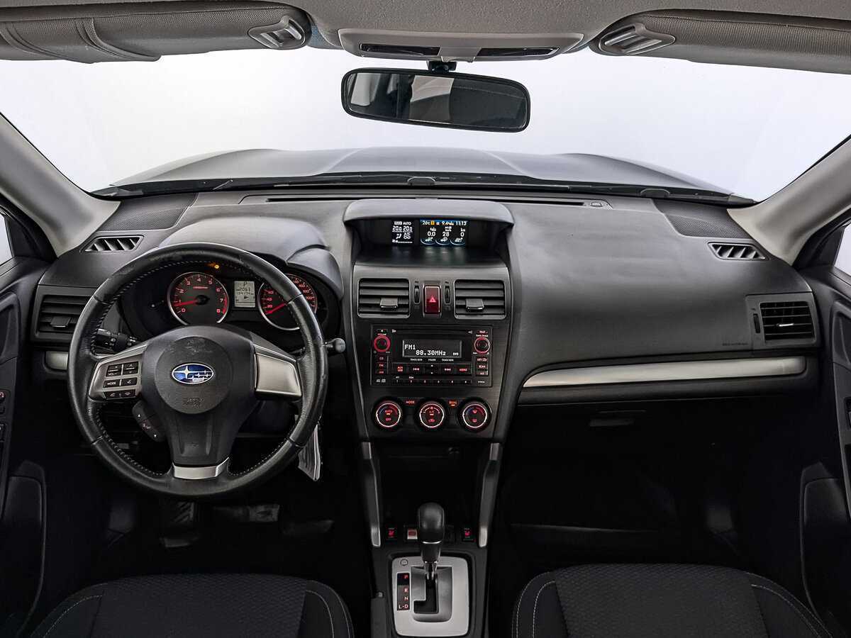 Б/У Субару Форестер 2013 года. Фото: #13