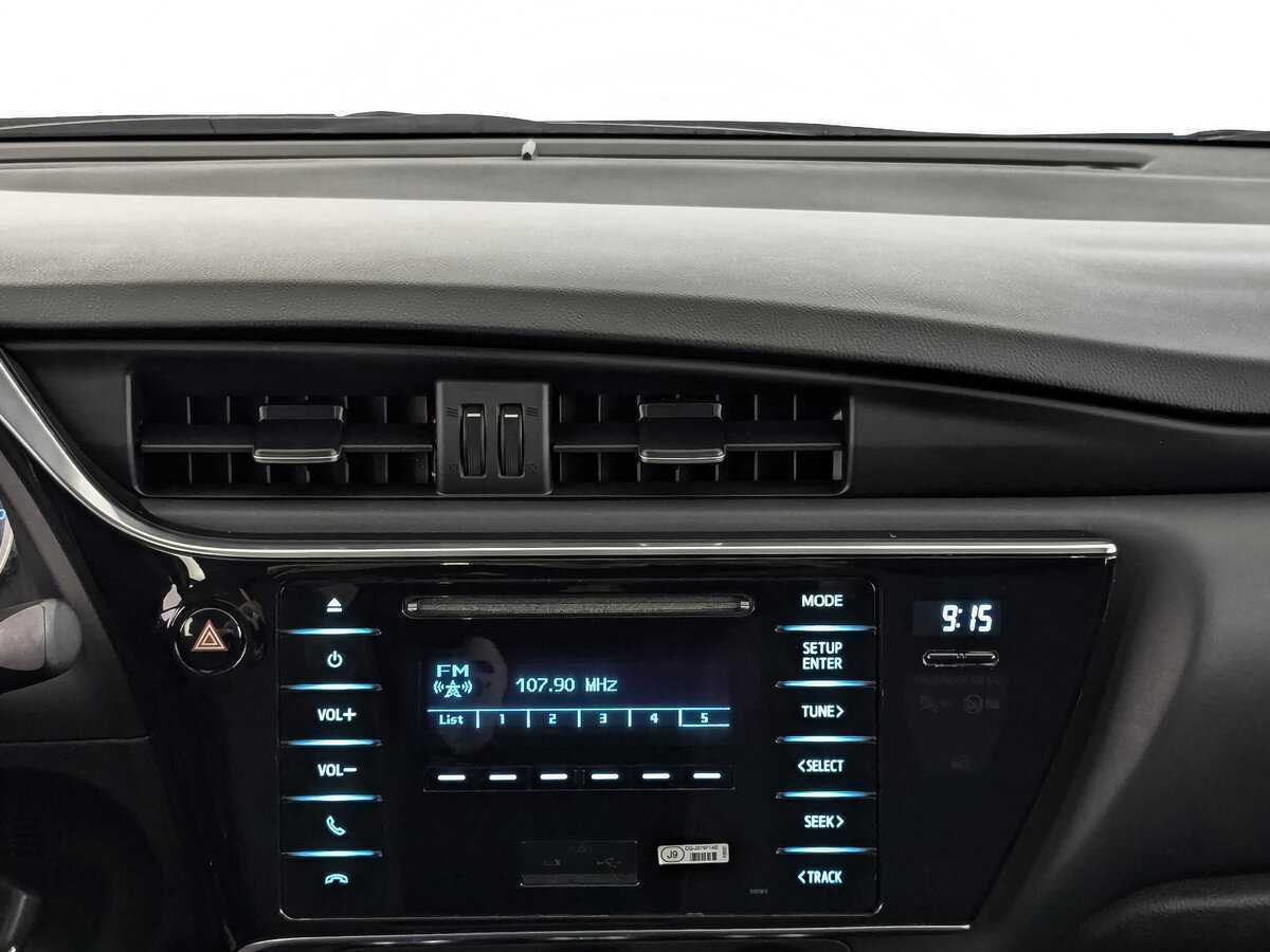 Б/У Тойота Королла 2017 года. Фото: #16