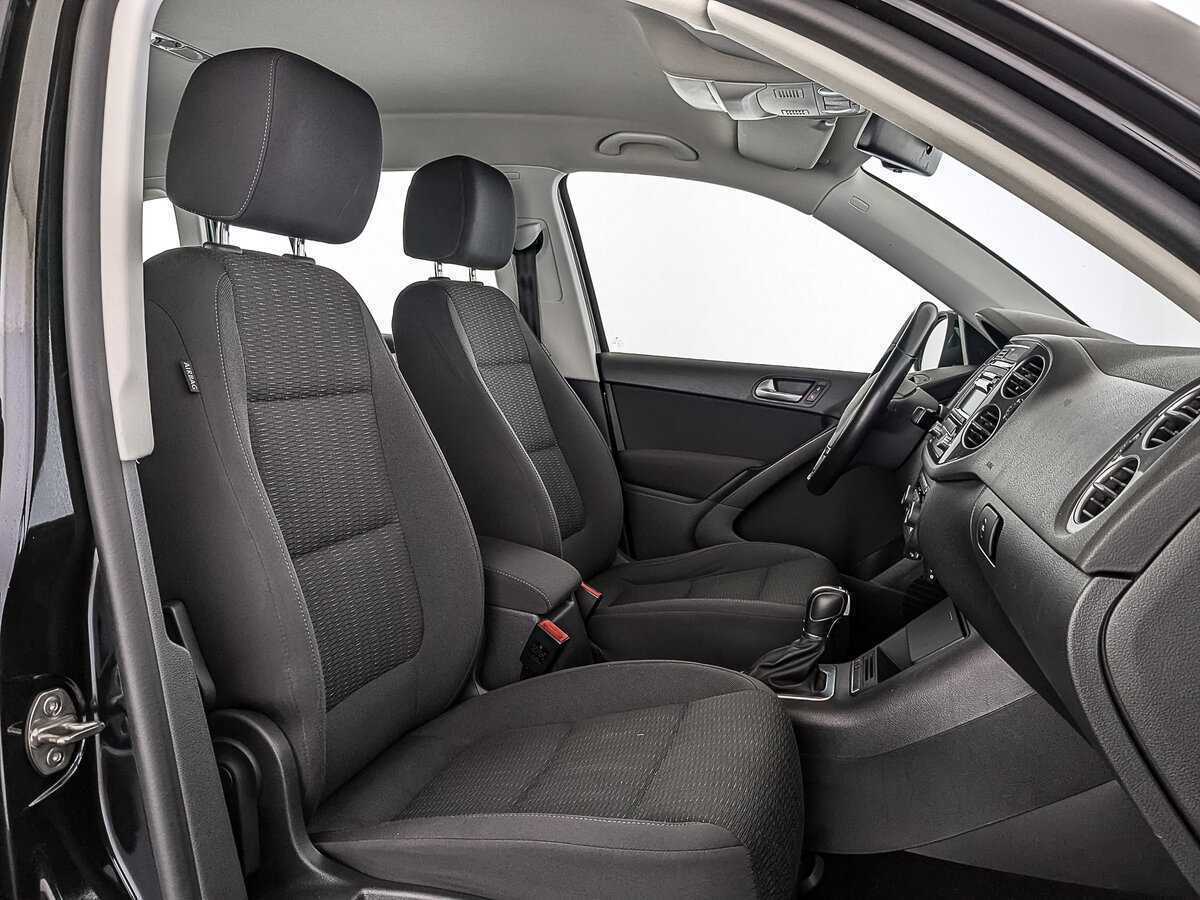 Б/У Фольксваген Тигуан 2015 года. Фото: #22