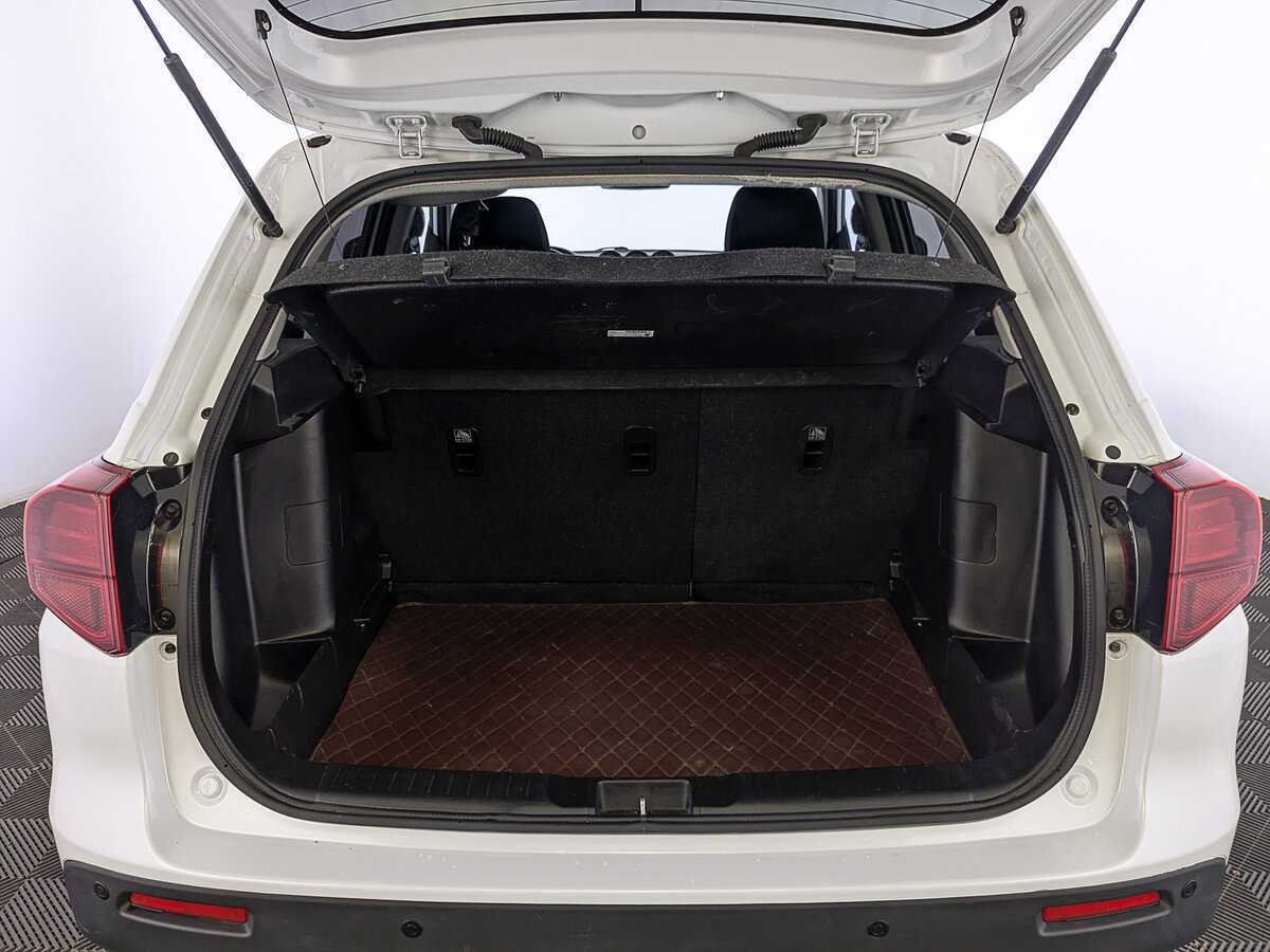 Б/У Сузуки Витара 2019 года. Фото: #9