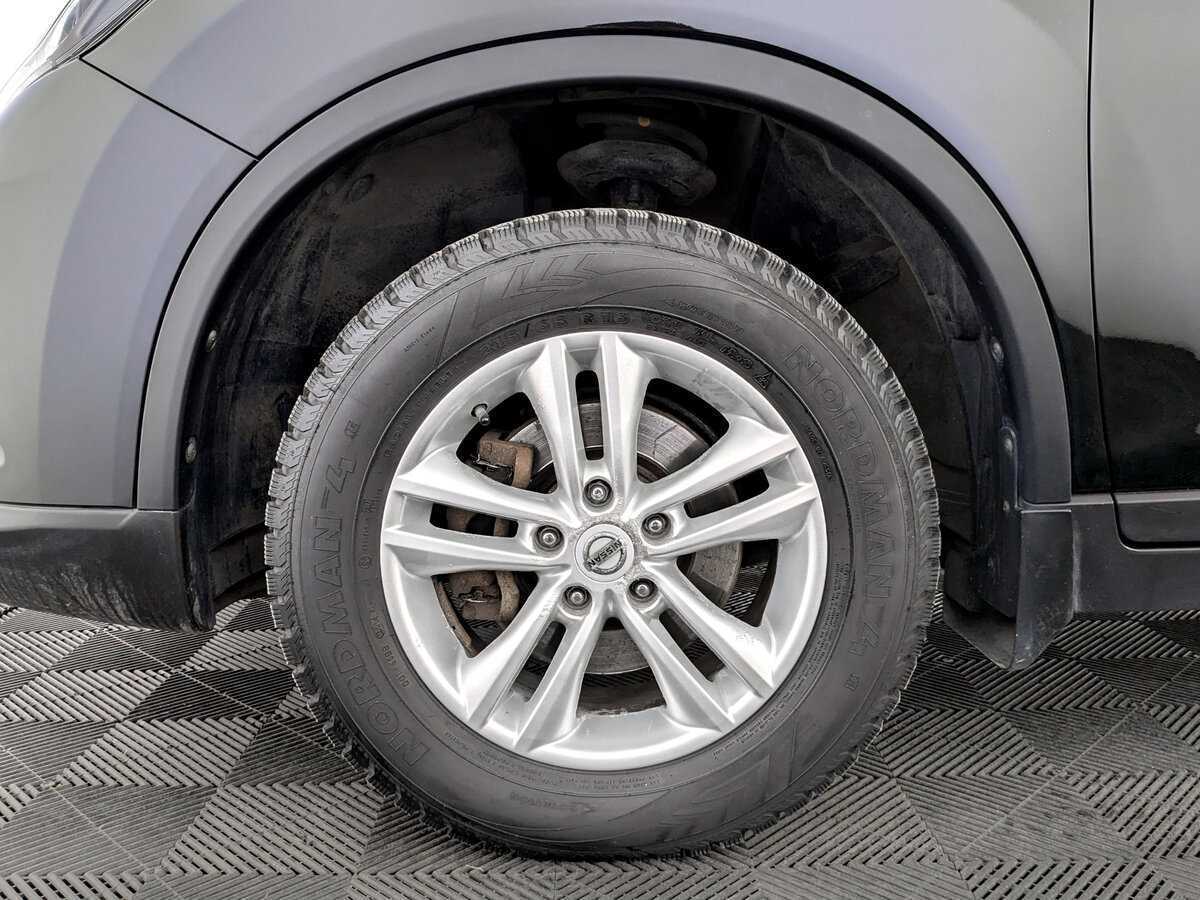 Б/У Ниссан Икс-Трейл 2017 года. Фото: #17