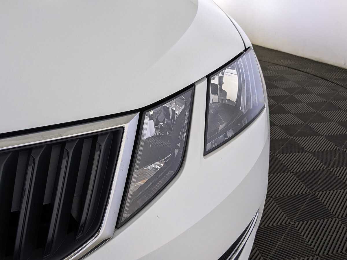 Б/У Шкода Октавия 2017 года. Фото: #15