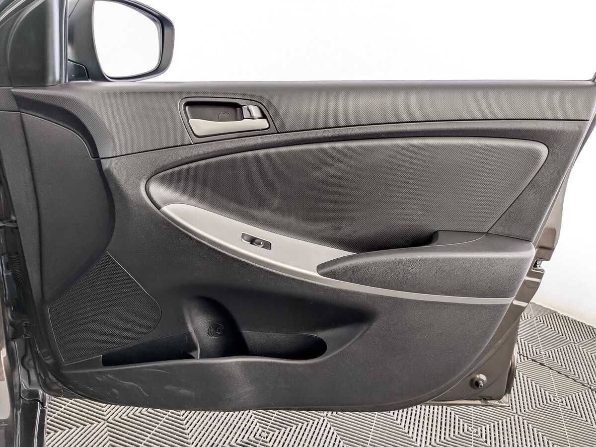 Б/У Хендай Солярис 2016 года. Фото: #22