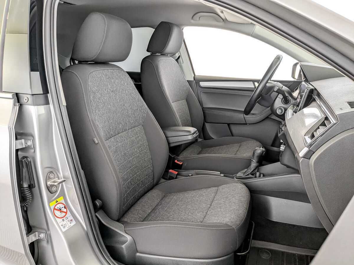 Б/У Шкода Рапид 2021 года. Фото: #21