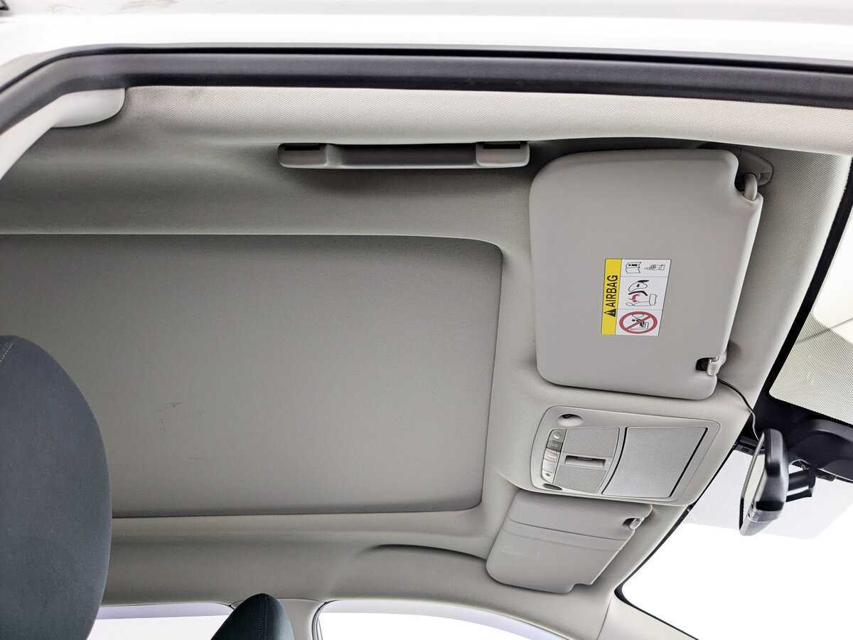 Б/У Ниссан Икс-Трейл 2016 года. Фото: #21