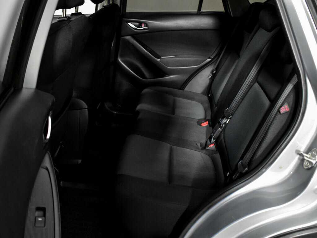 Б/У Мазда Ц-Икс-5 2012 года. Фото: #11