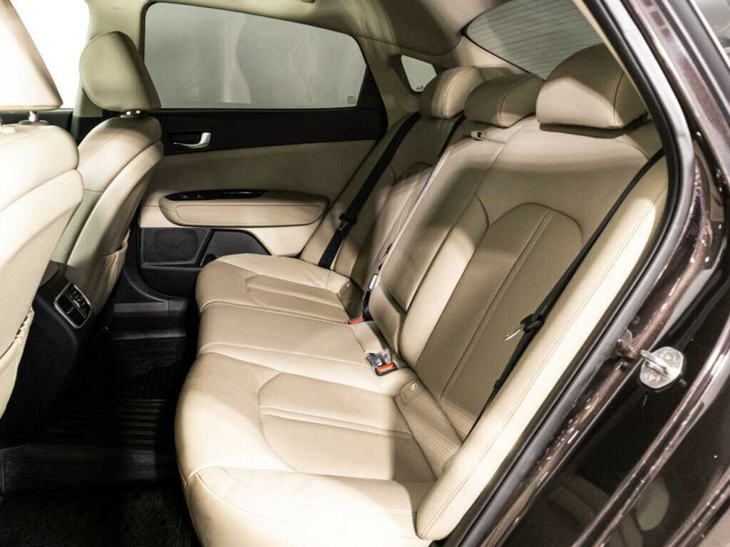 Б/У Киа Оптима 2017 года. Фото: #9