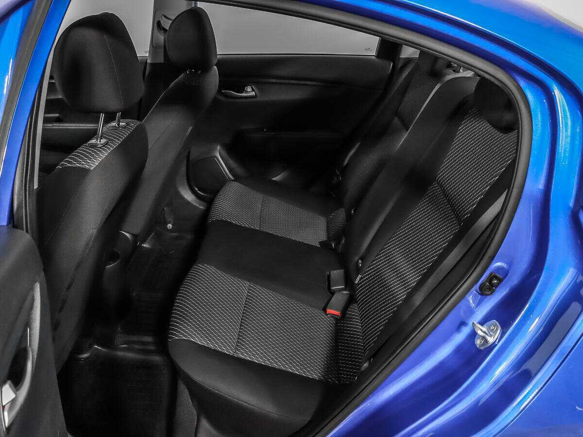 Б/У Киа Рио 2018 года. Фото: #9