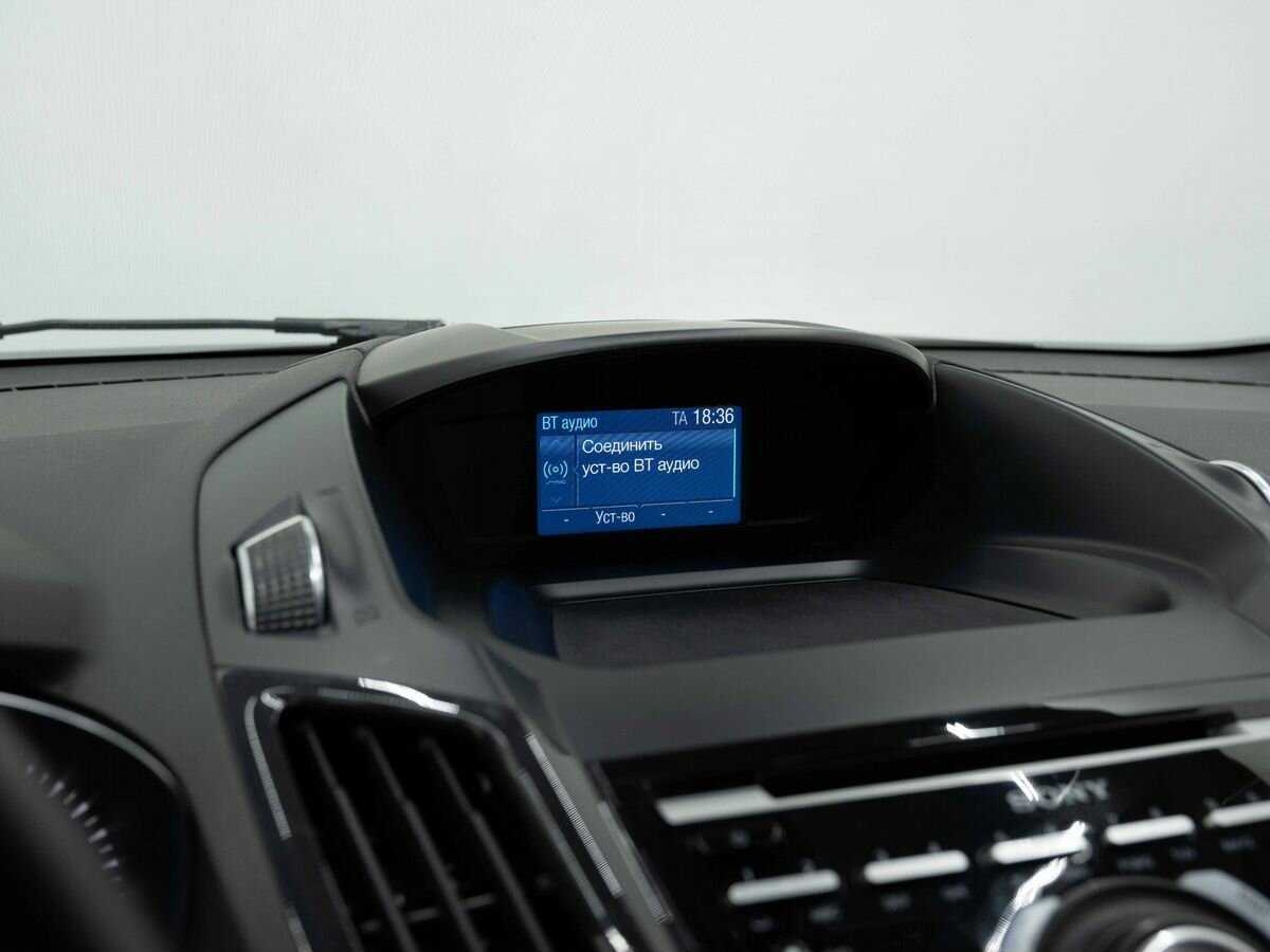 Б/У Форд Куга 2016 года. Фото: #20