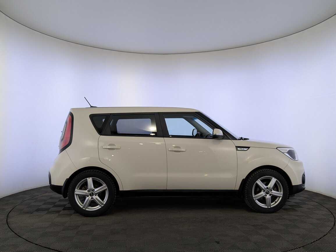 Б/У Киа Соул 2018 года. Фото: #3