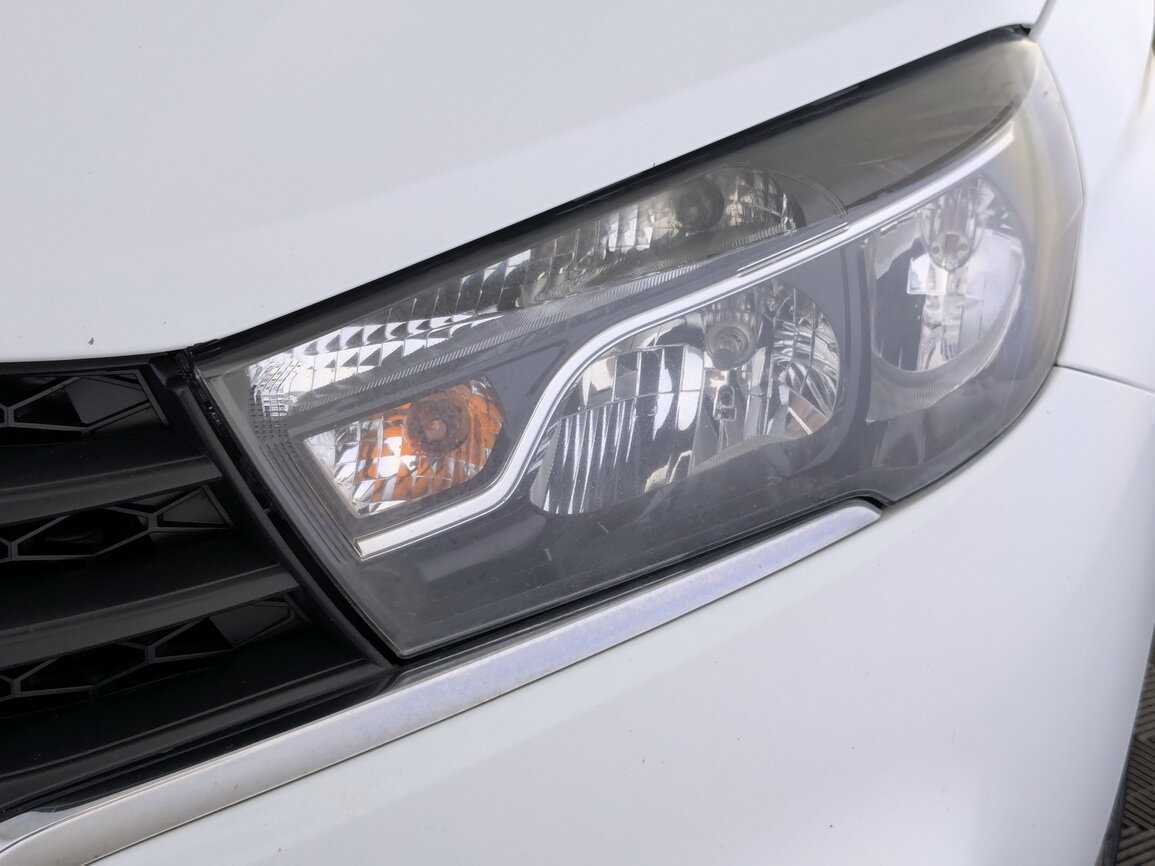 Б/У Лада (ВАЗ) Веста 2016 года. Фото: #11