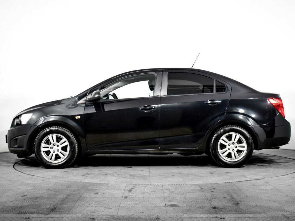 Б/У Шевроле Авео 2013 года. Фото: #7