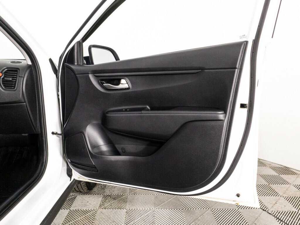 Б/У Киа Рио 2021 года. Фото: #27