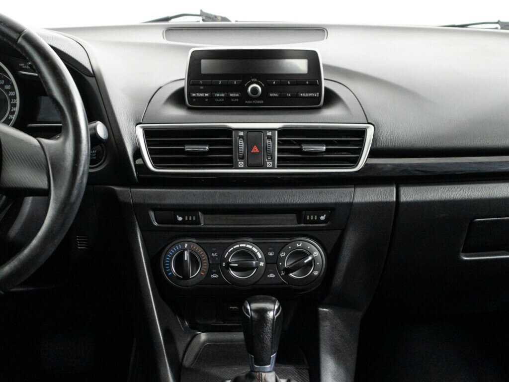 Б/У Мазда 3 2014 года. Фото: #12