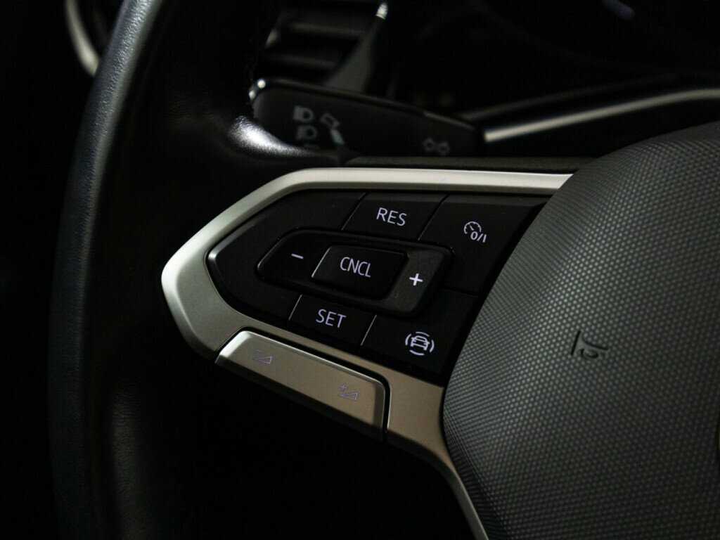 Б/У Фольксваген Поло 2021 года. Фото: #17