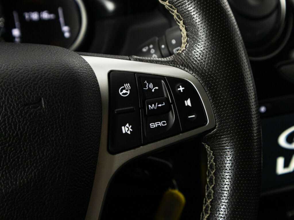 Б/У Лада (ВАЗ) Ларгус 2021 года. Фото: #17