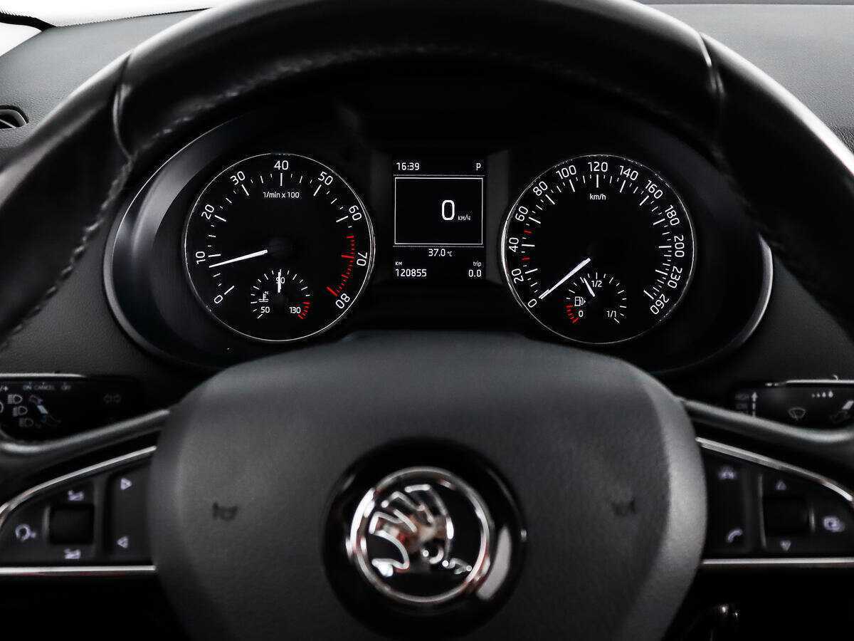 Б/У Шкода Октавия 2016 года. Фото: #15