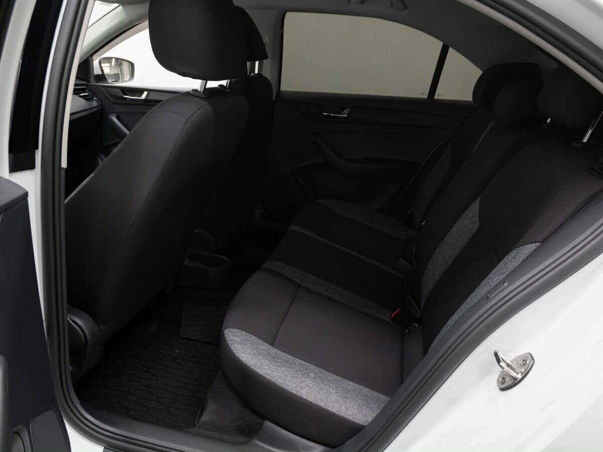 Б/У Шкода Рапид 2020 года. Фото: #8