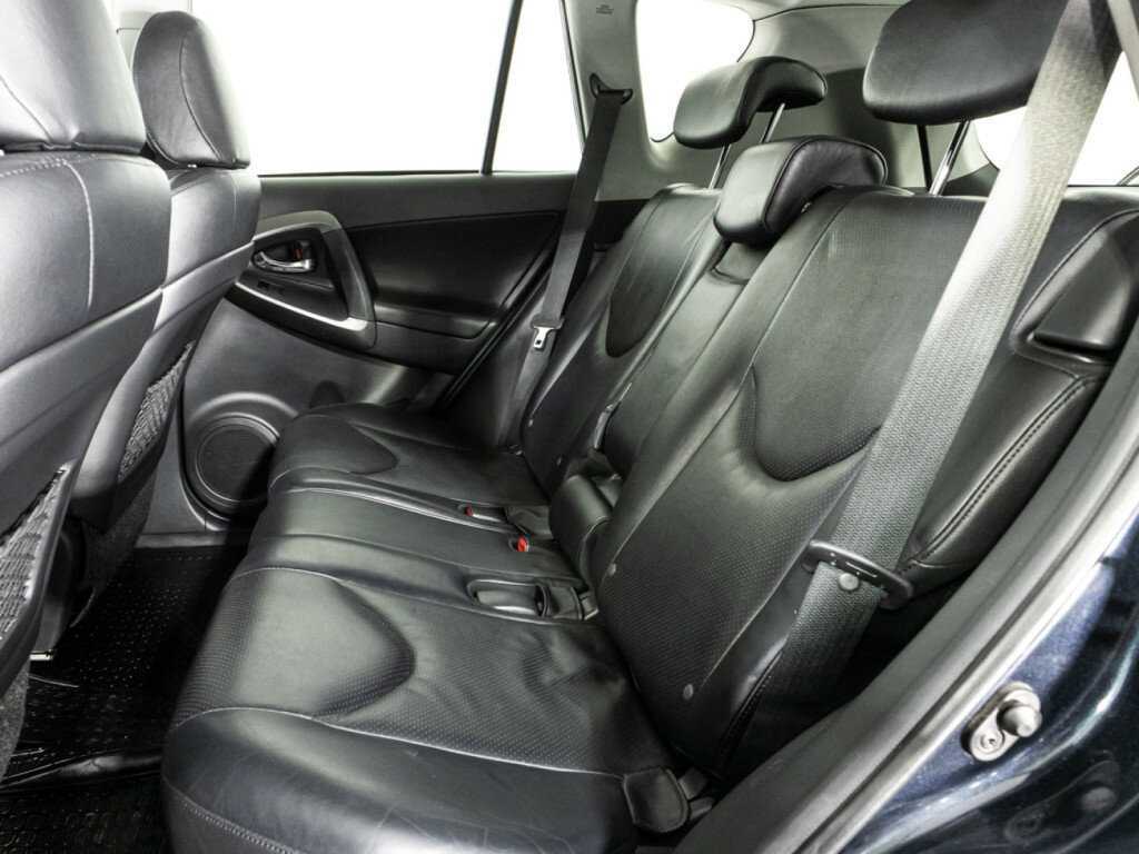 Б/У Тойота Рав4 2012 года. Фото: #9