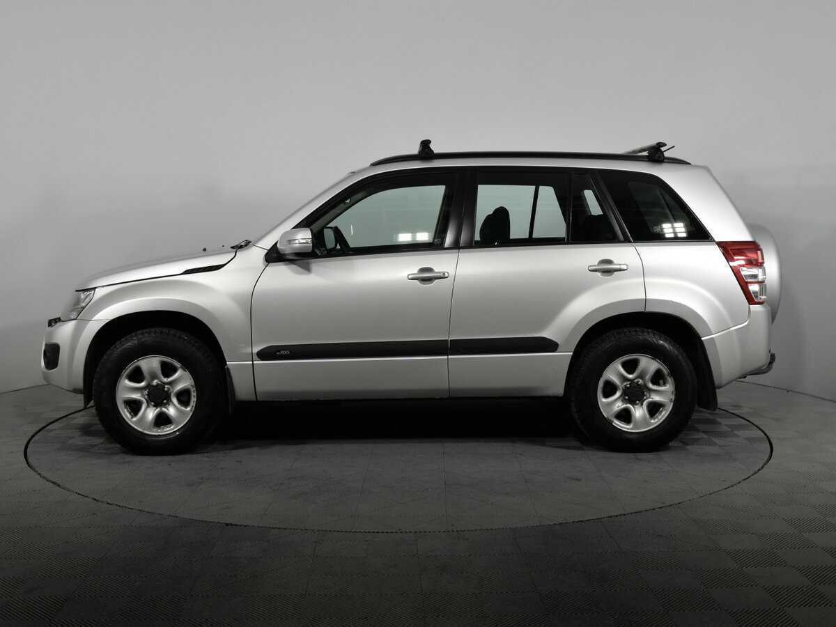 Б/У Сузуки Гранд Витара 2013 года. Фото: #3