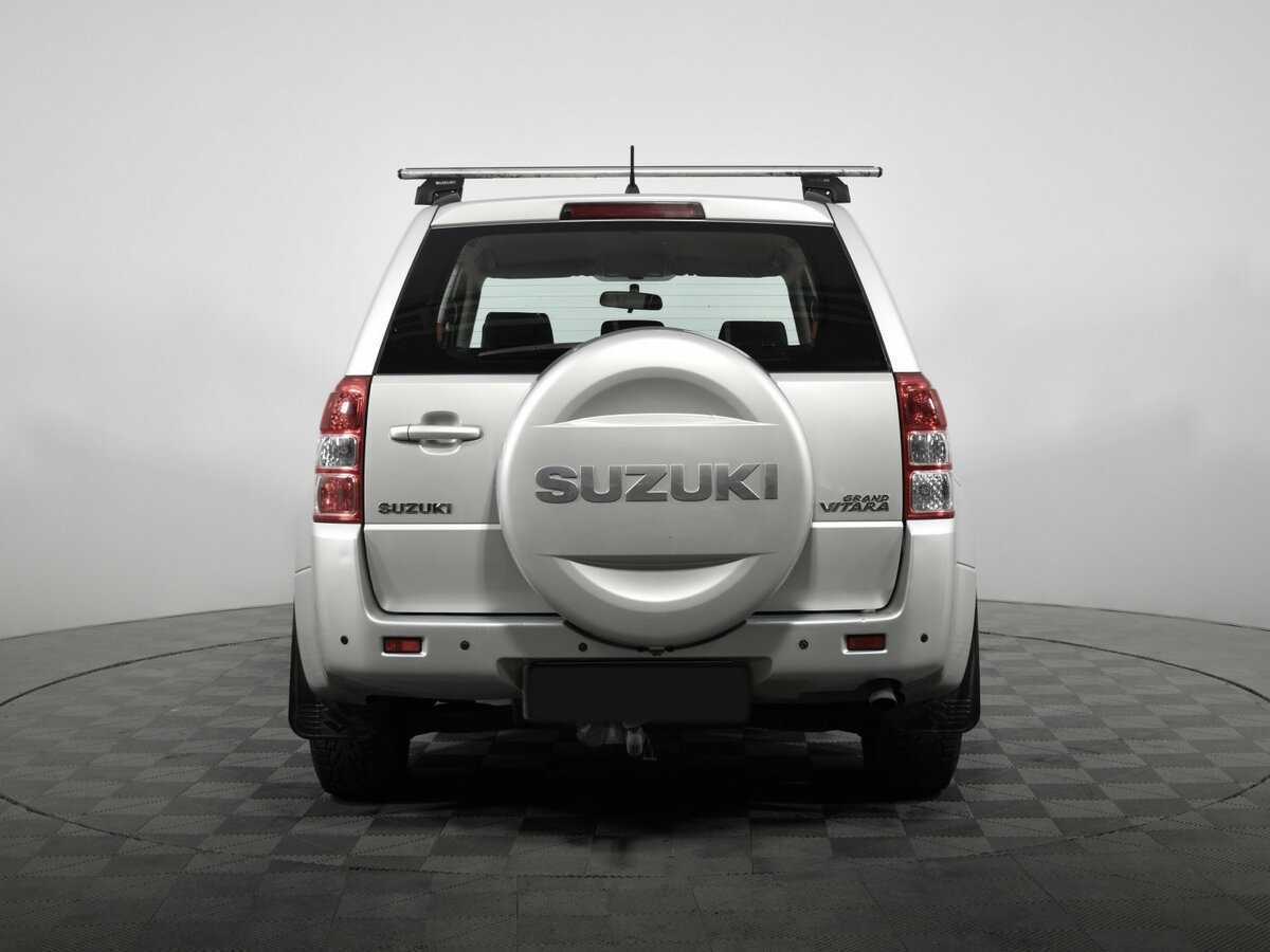 Б/У Сузуки Гранд Витара 2013 года. Фото: #6