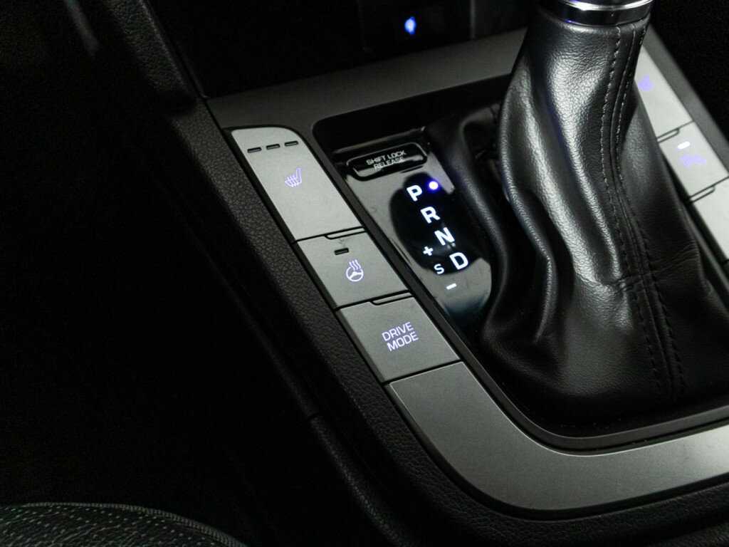 Б/У Хендай Елантра 2019 года. Фото: #19