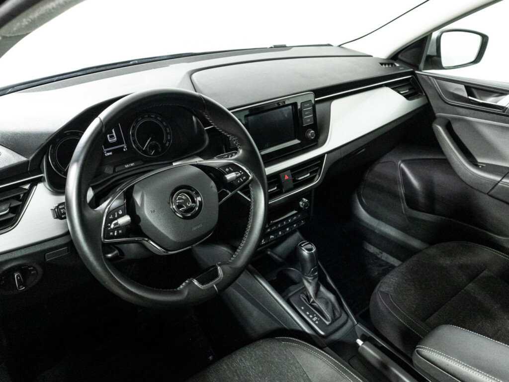 Б/У Шкода Рапид 2021 года. Фото: #10