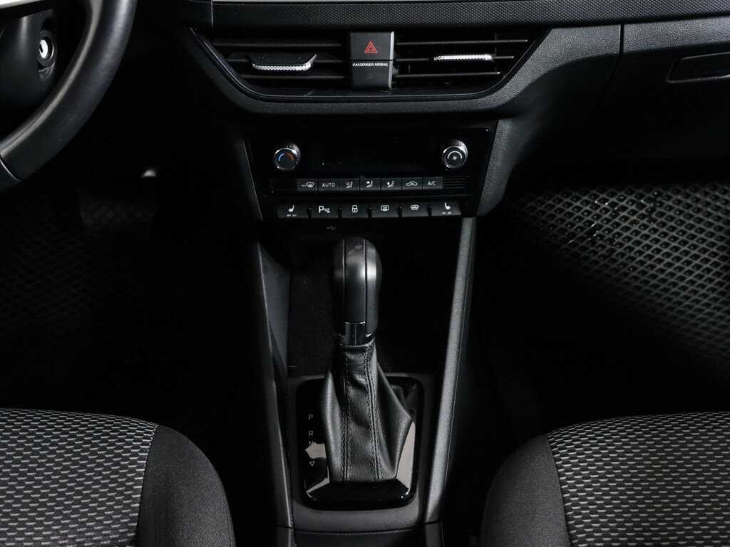 Б/У Фольксваген Поло 2021 года. Фото: #10