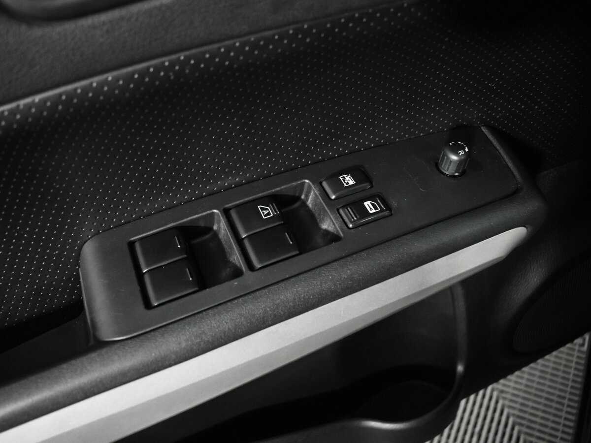 Б/У Ниссан Икс-Трейл 2013 года. Фото: #14