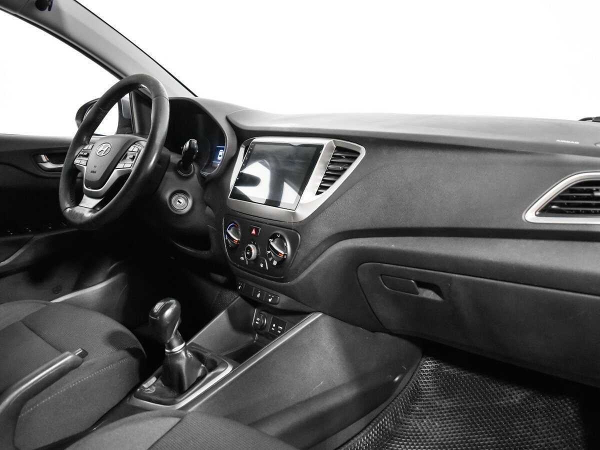 Б/У Хендай Солярис 2017 года. Фото: #8