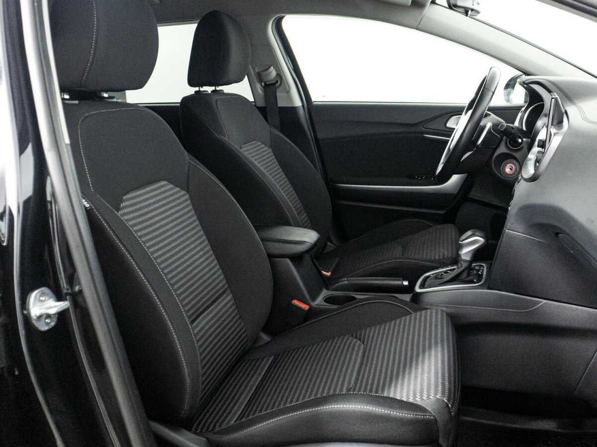 Б/У Киа Сид 2021 года. Фото: #16