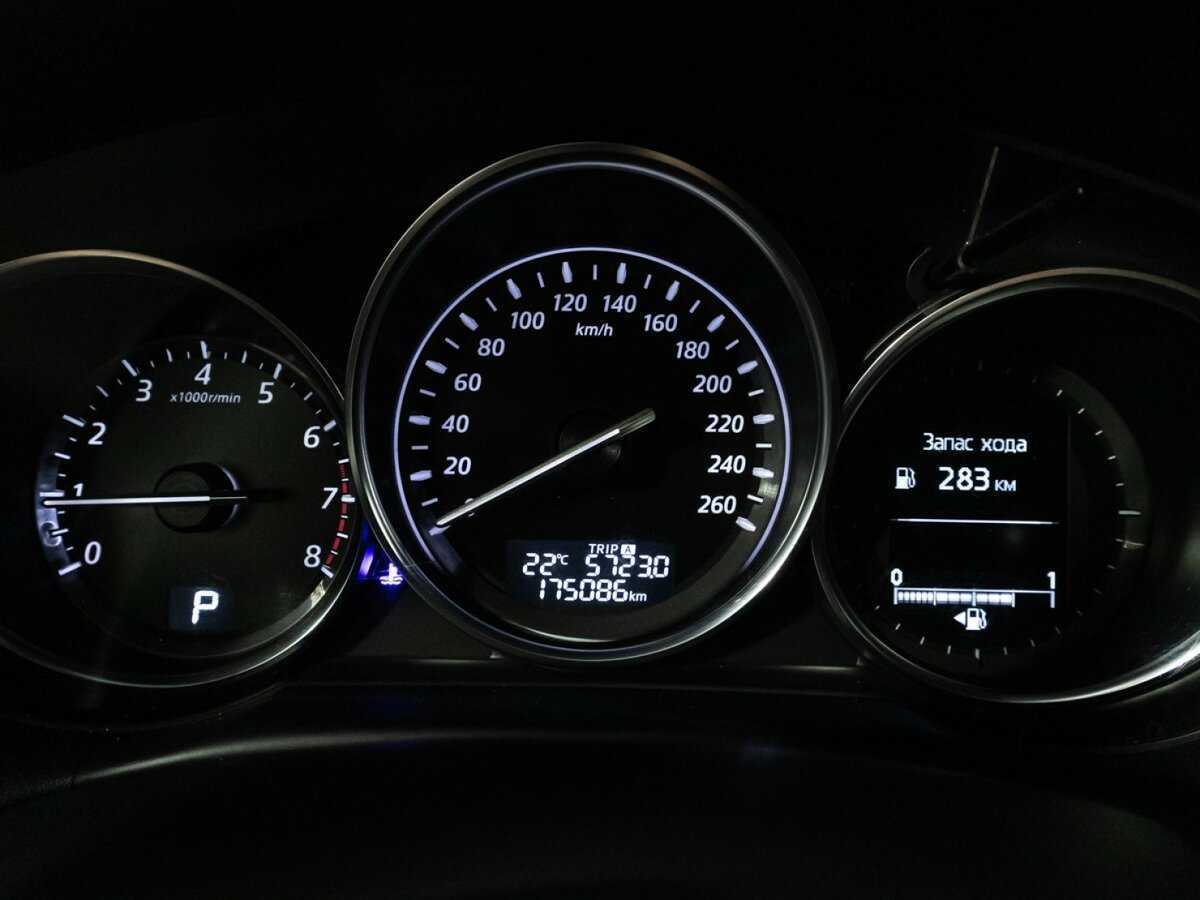 Б/У Мазда Ц-Икс-5 2014 года. Фото: #11