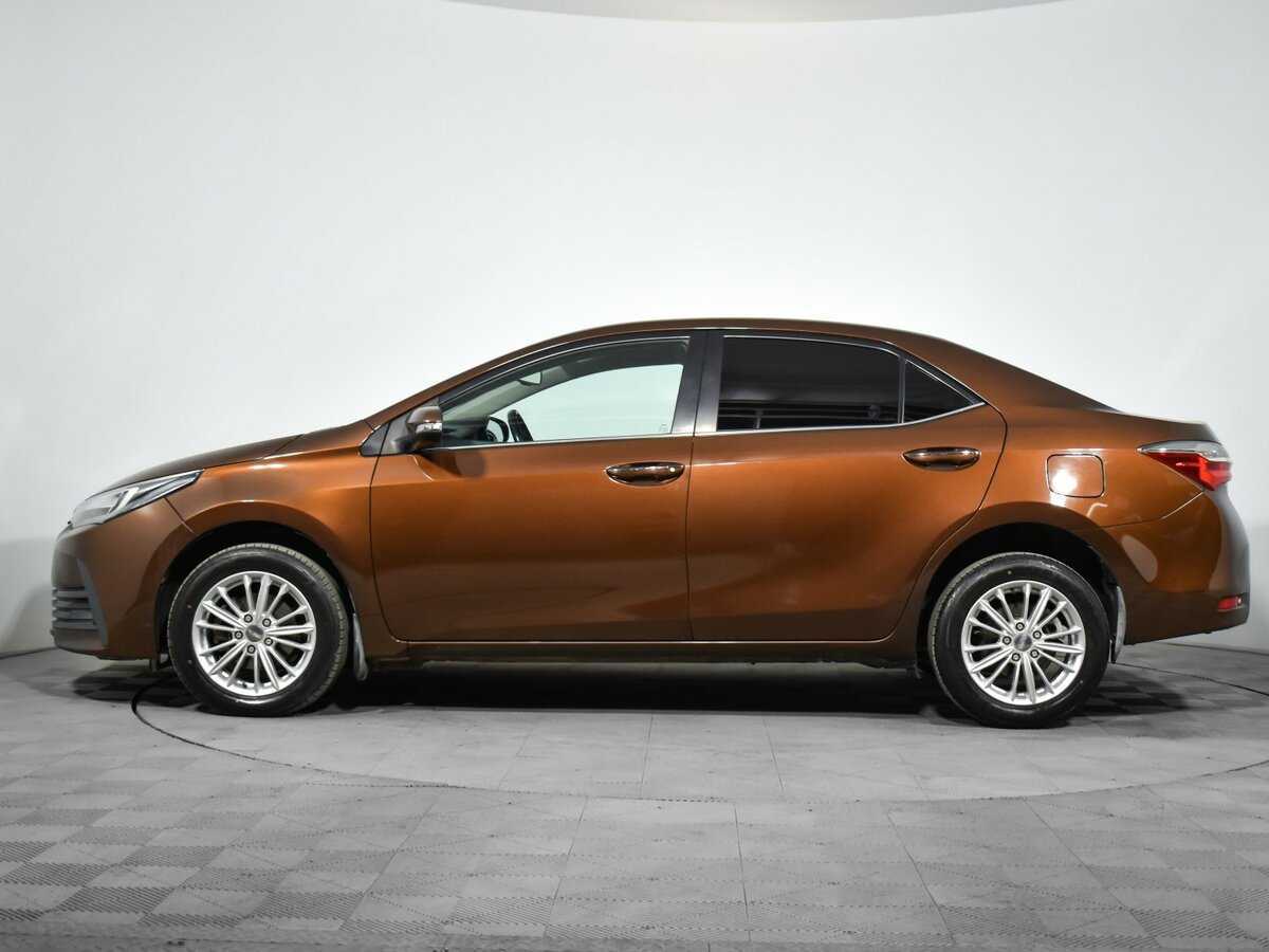 Б/У Тойота Королла 2016 года. Фото: #7