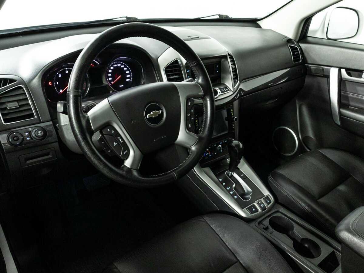 Б/У Шевроле Каптива 2014 года. Фото: #9