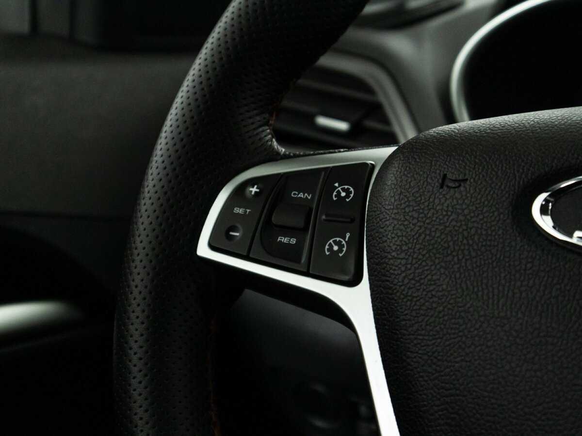 Б/У Лада (ВАЗ) Веста 2019 года. Фото: #17