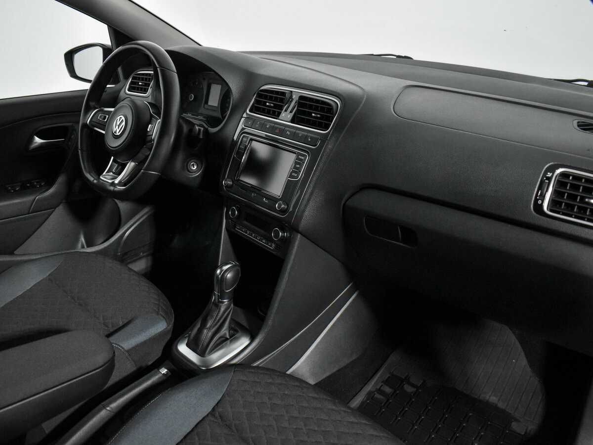 Б/У Фольксваген Поло 2019 года. Фото: #12