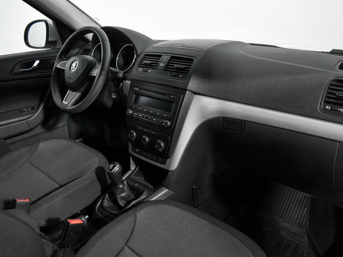 Б/У Шкода Йети 2015 года. Фото: #12