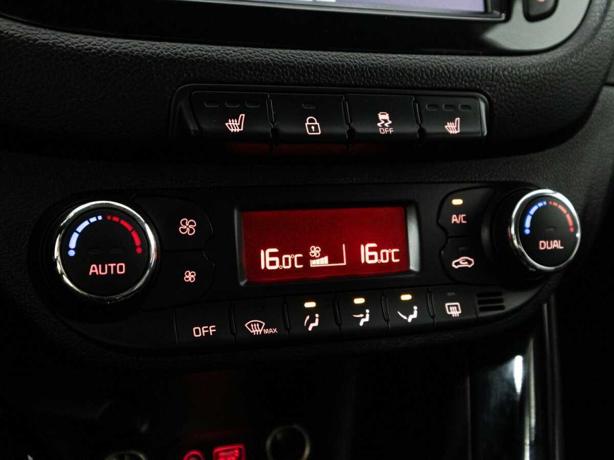 Б/У Киа Сид 2018 года. Фото: #17